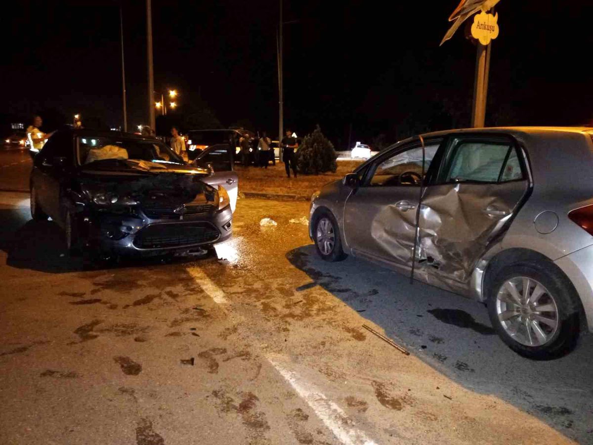Samsun\'un Bafra ilçesinde trafik kazası: 6 yaralı