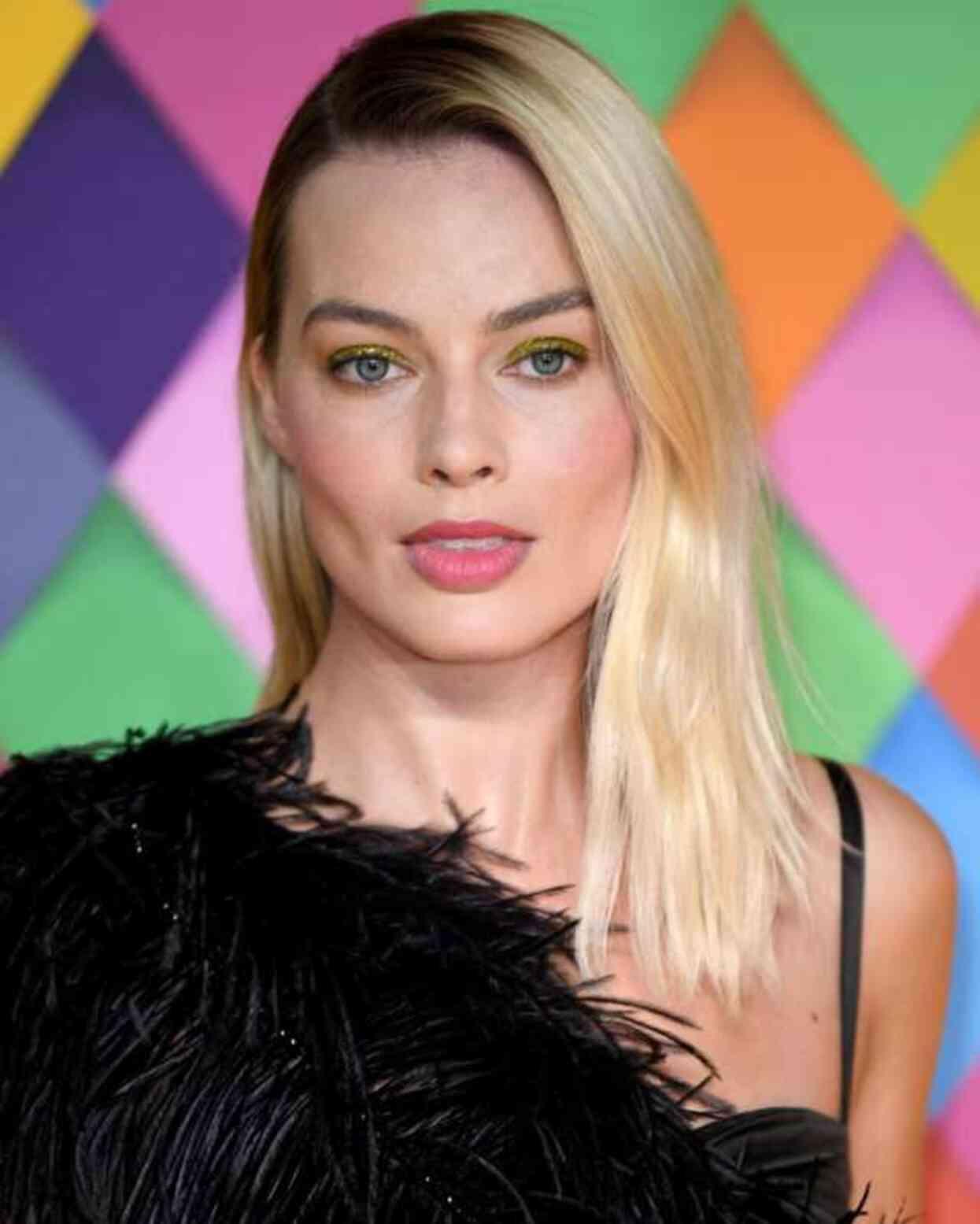 Barbie filminin yıldızı Margot Robbie hamile