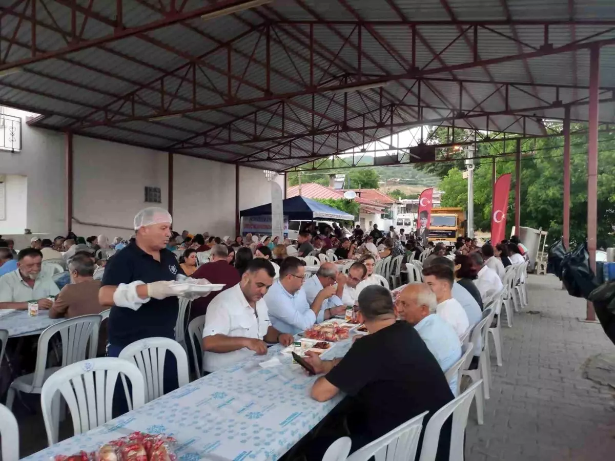 Aydın Büyükşehir Belediyesi Muharrem Ayı İftar Programlarına Devam Ediyor