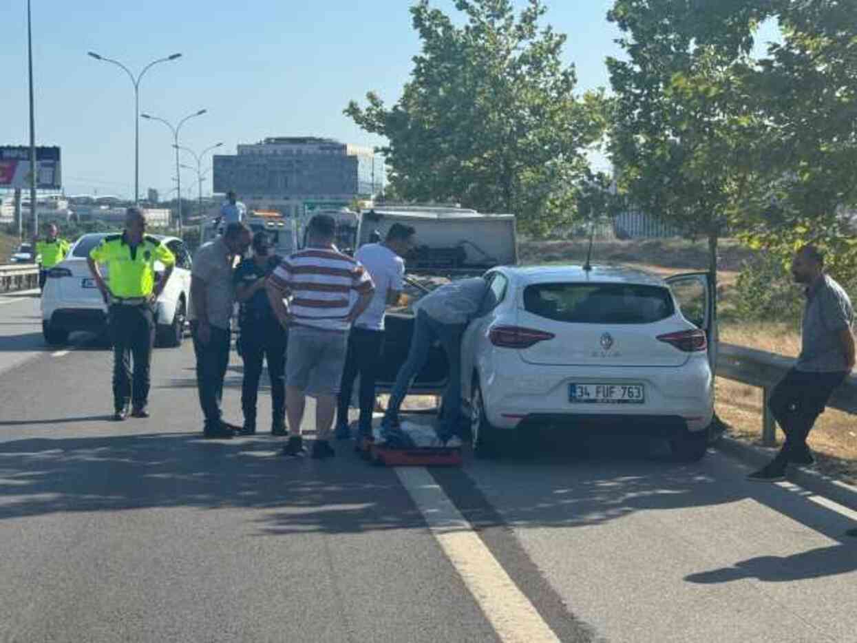 İstanbul'da korkunç son! Bir anda yola atlayan adam, feci şekilde can verdi İstanbul'da korkunç son! Bir anda yola atlayan adam, feci şekilde can verdi