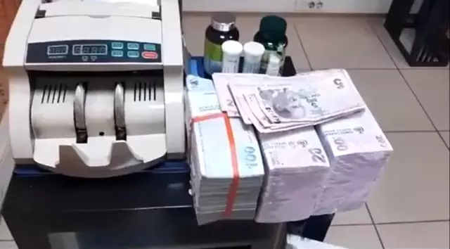 'Evde ek iş, evde paketleme işi' ilanıyla 1000 kişiyi 100 milyon lira dolandıran çete çökertildi