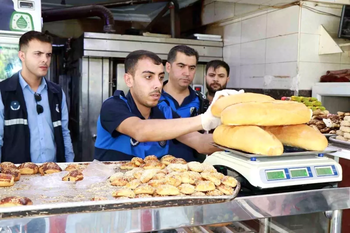 Haliliye Belediyesi Zabıta Müdürlüğü Pide Fırınlarına ve Unlu Mamullerine Denetim Yapıyor