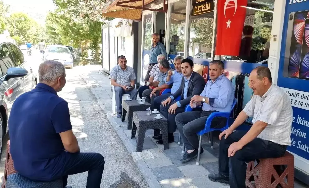 Adıyaman\'ın Gölbaşı Kaymakamı Esnaflarla Buluştu