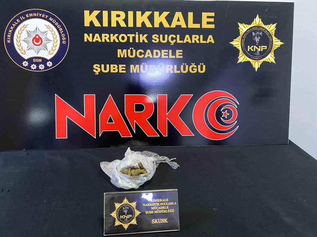 Kırıkkale\'de Uyuşturucu Operasyonunda 4 Şüpheli Tutuklandı