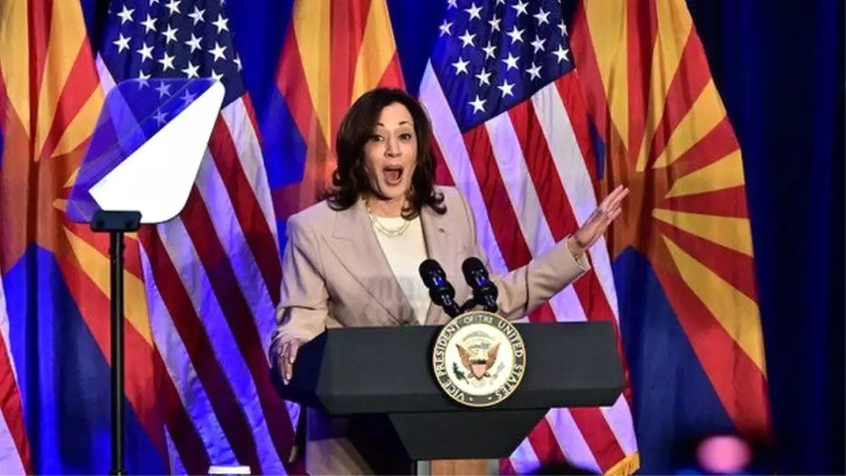 ABD\'de Demokratlar Biden\'ın yerine Kamala Harris\'i öne çıkarıyor