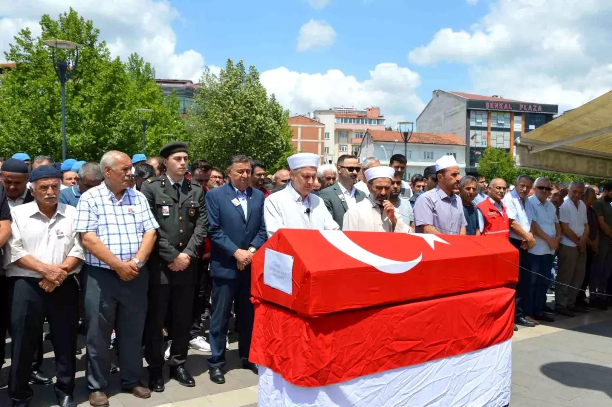 Kıbrıs Gazisi Teyfik Kalaycı Havza\'da Son Yolculuğuna Uğurlandı