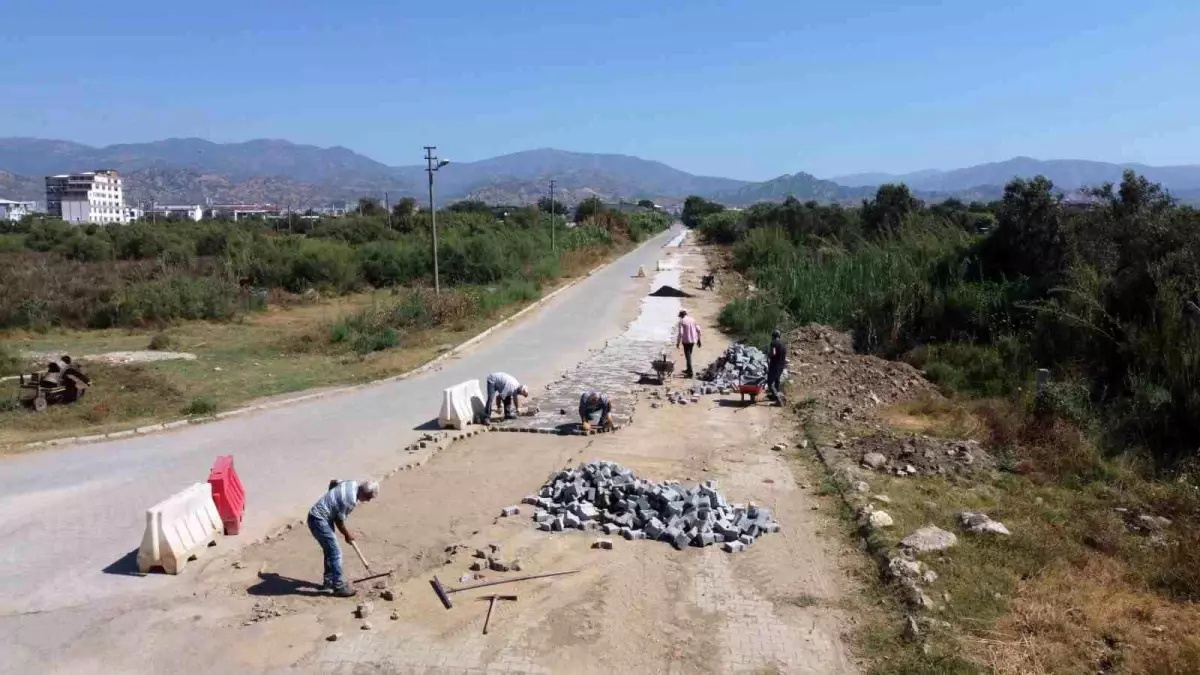 Nazilli Belediyesi Sümer Mahallesi\'nde yol yenileme çalışmalarını tamamladı