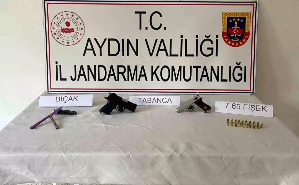 Aydın\'da Ruhsatsız Silah Taşıyan 2 Şüpheli Yakalandı