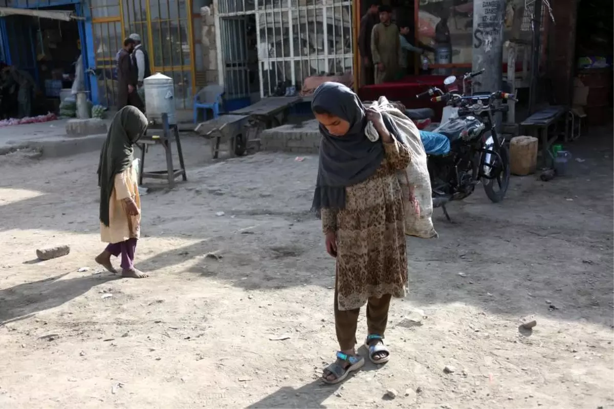 Afganistan\'daki çocukların yüzde 24\'ünden fazlası anksiyete yaşıyor