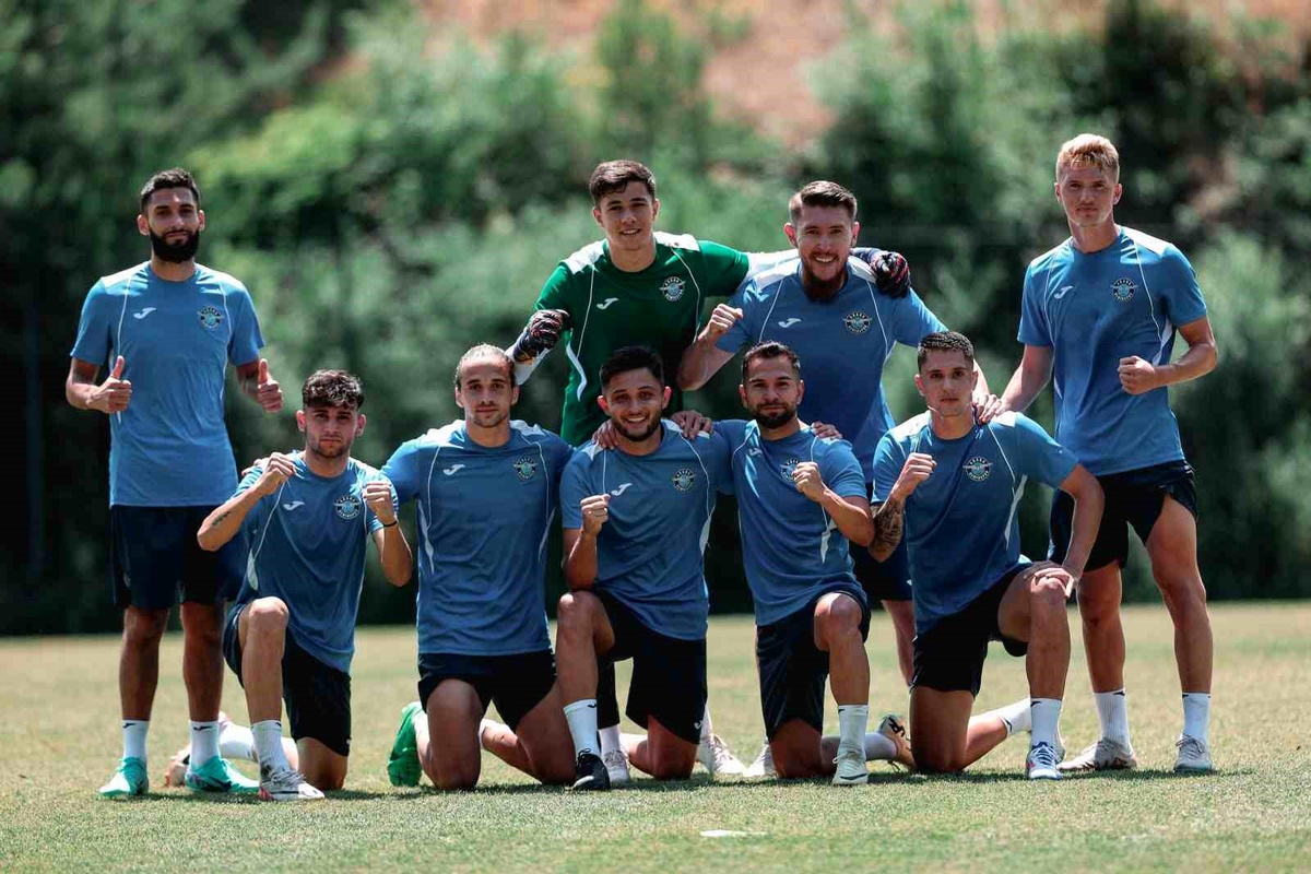 Adana Demirspor, Fenerbahçe ile karşılaşmadan önce İtalya\'da hazırlık yapacak