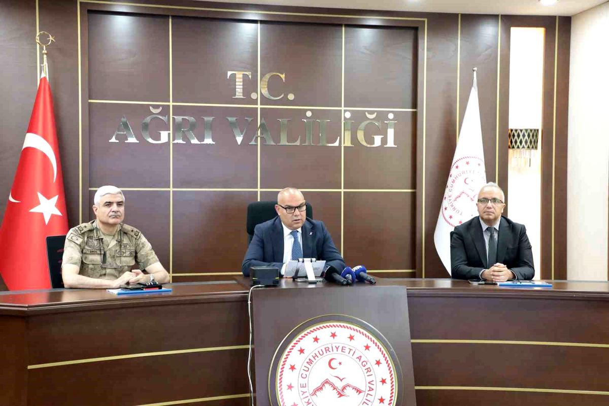 Ağrı\'da Asayiş ve Güvenlik Bilgilendirme Toplantısı Yapıldı