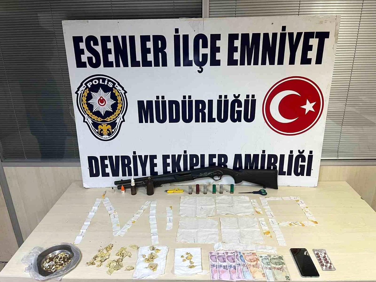 Esenler\'de Uyuşturucu Operasyonu: Firari ve Pompalı Tüfekli Şüpheli Yakalandı