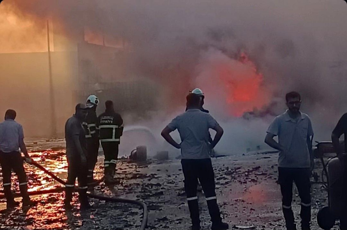 Lüleburgaz\'da Geri Dönüşüm Fabrikasında Yangın Çıktı