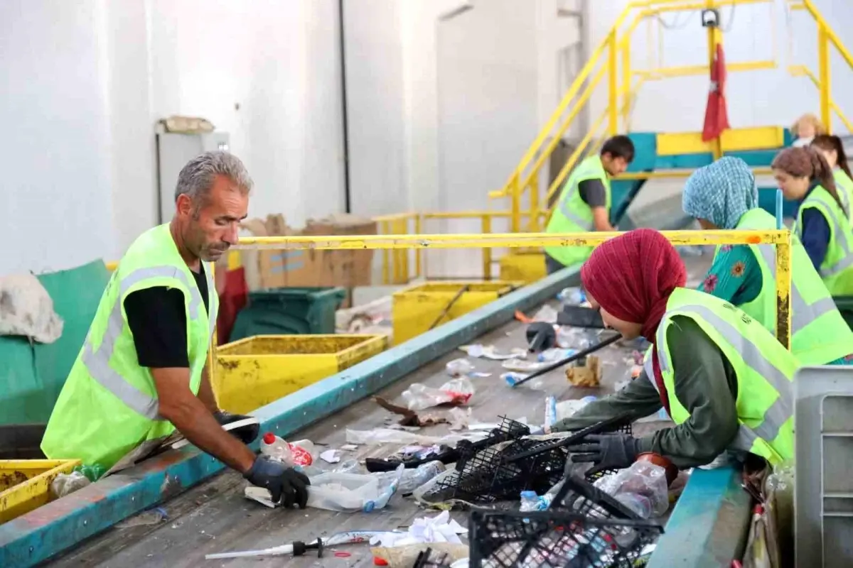 Aksaray Belediyesi Atık Toplama ve Ayırma Tesisi Rekor Kırdı