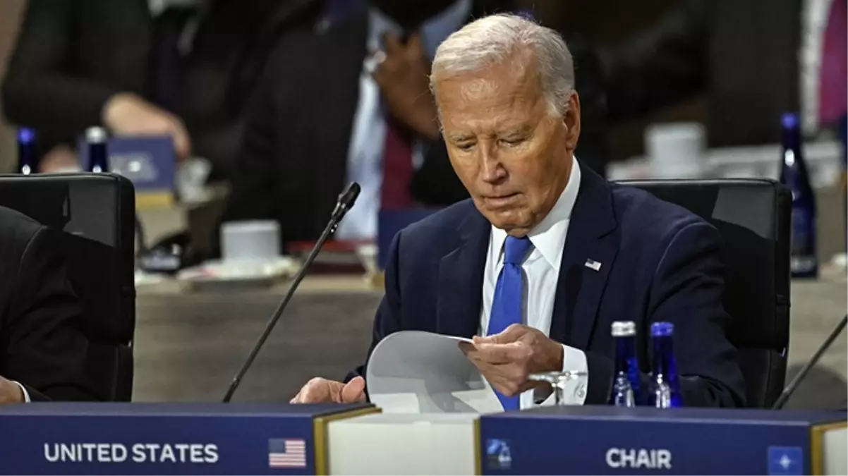 Biden\'dan tarihe geçecek gaf! Zelenskiy\'i çağırırken \'\'Başkan Putin\'\' diye seslendi