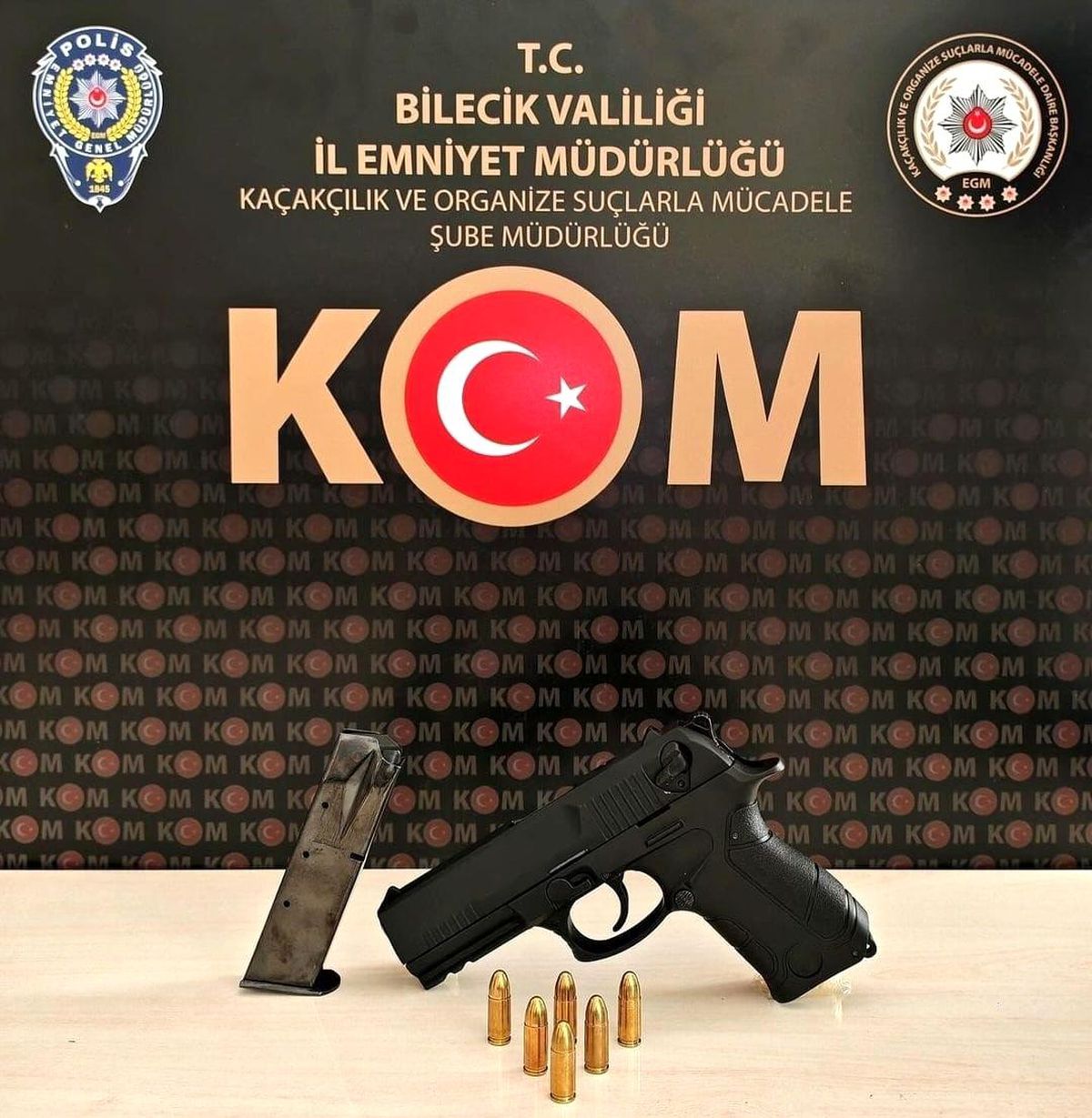 Bilecik\'te kontrol noktasında silah ele geçirildi