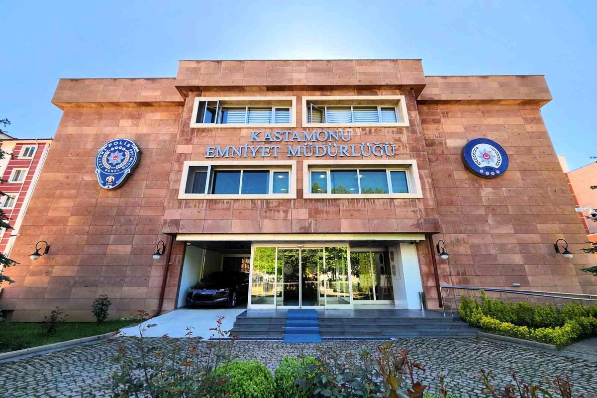 Kastamonu\'da FETÖ/PDY Üyesi Aranan Şahıs Yakalandı