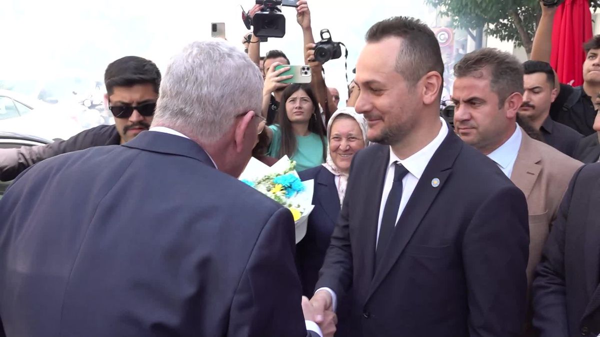 İYİ Parti Genel Başkanı Dervişoğlu: Türkiye\'de tasarruf etmesi gereken tek makam Cumhurbaşkanlığıdır