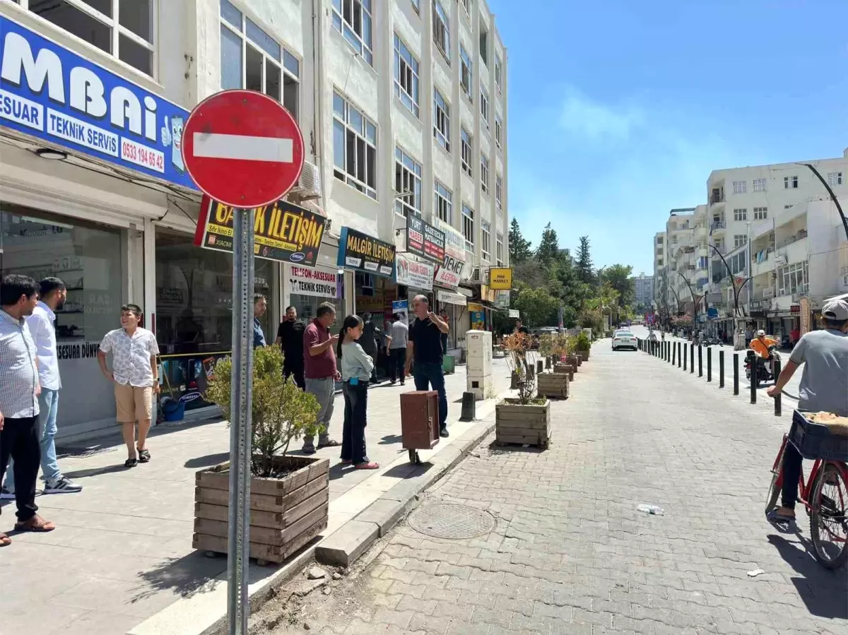 Mardin Büyükşehir Belediyesi Yön Levhaları Nedeniyle Elektrik Kesintisi