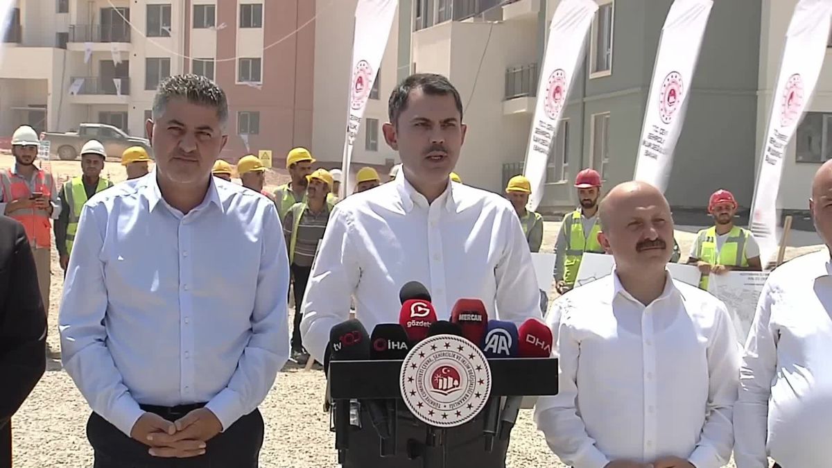 Çevre Bakanı Murat Kurum: Adıyaman\'da 20 bin konutu bitirmeyi hedefliyoruz