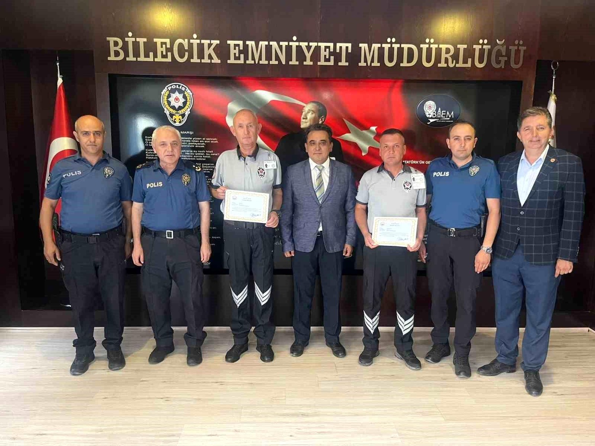 Bilecik\'te Özel Güvenlik Personeline Başarı Belgesi Verildi