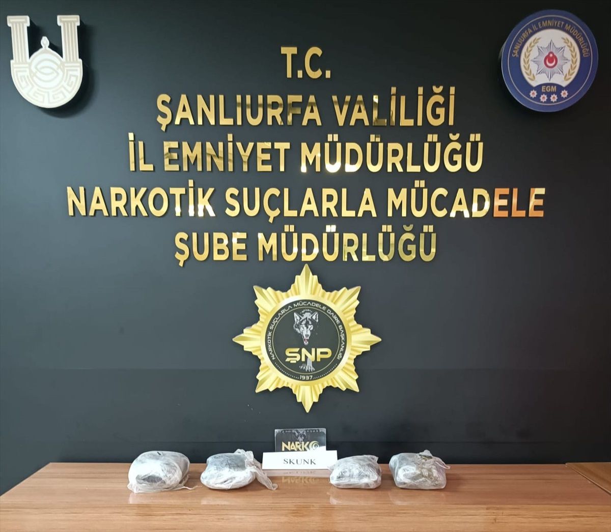 Şanlıurfa\'da Uyuşturucu Operasyonu: 3 Şüpheli Gözaltına Alındı