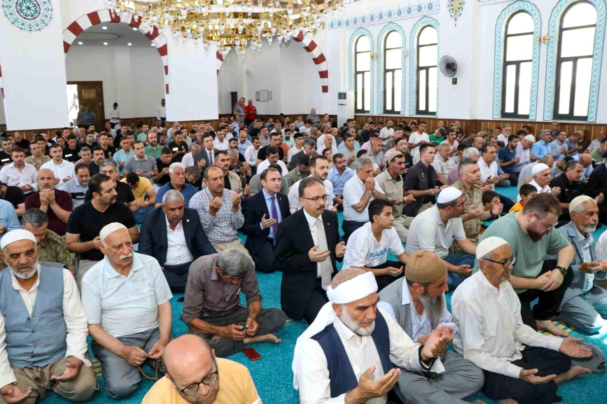 Siirt\'te 15 Temmuz şehitleri için Mevlid-i Şerif okutuldu
