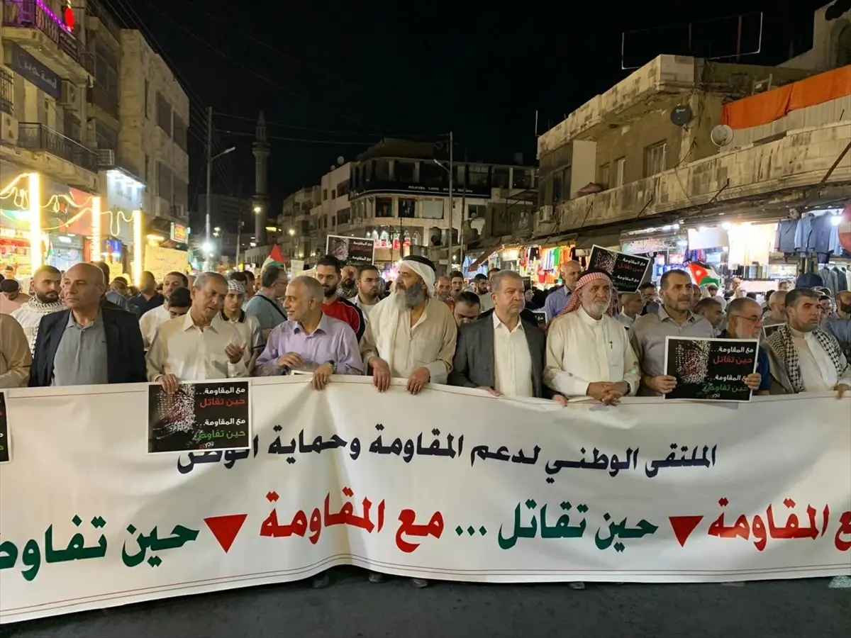 Ürdün\'de İsrail\'in Gazze saldırılarını protesto eden gösteri düzenlendi