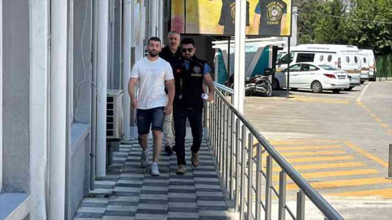 İzmir'de elektrik akımına kapılan 2 kişinin ölümüyle ilgili 15 şüpheli gözaltına alındı