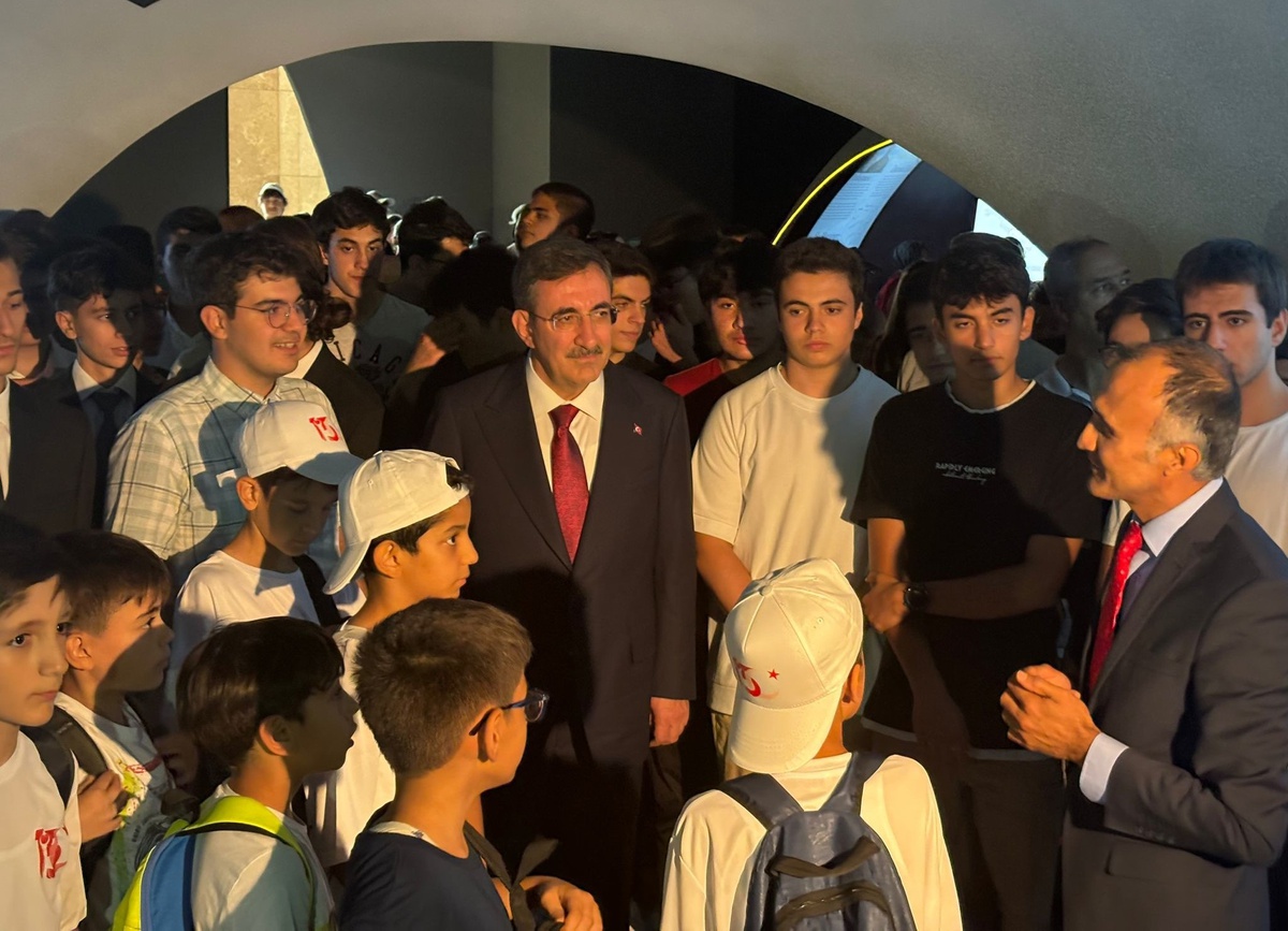 Cevdet Yılmaz: Bu yüzyıl demokrasinin, bağımsızlığın, vatan sevgisinin yüzyılı olacak