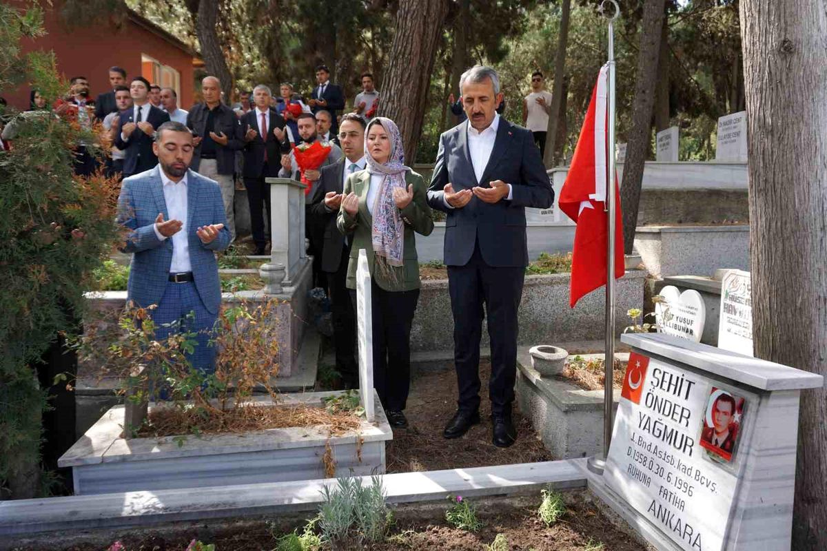 15 Temmuz Demokrasi ve Milli Birlik Günü\'nde Edirne\'deki Şehitler Dualarla Anıldı