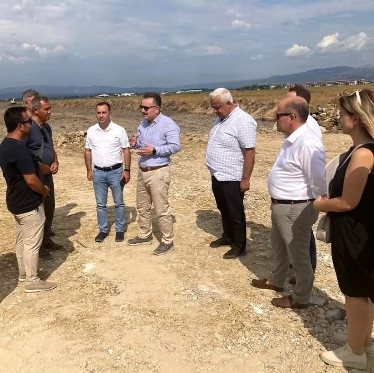 Edremit Tarıma Dayalı İhtisas Organize Sanayi Bölgesi\'nde İncelemeler Yapıldı