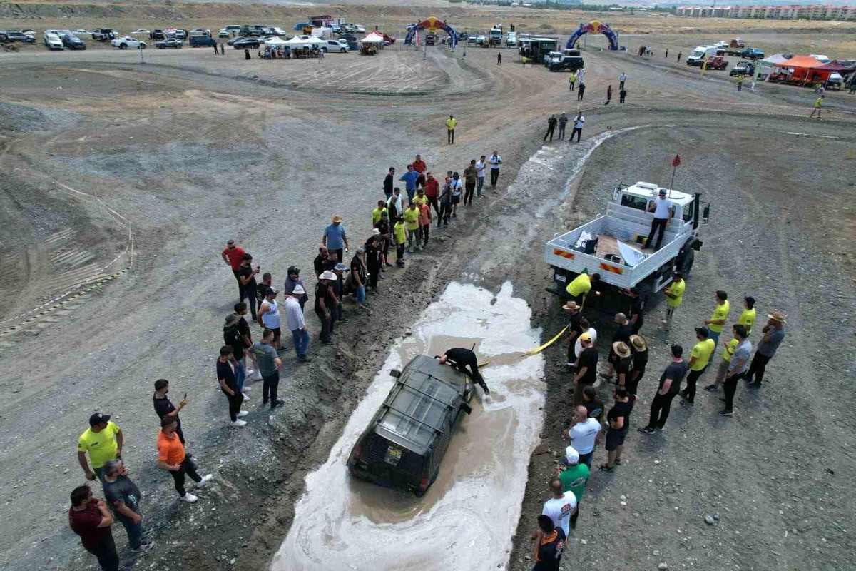 Erzincan\'da düzenlenen off-road yarışları