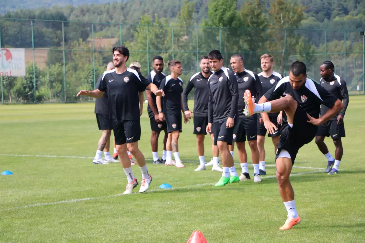 Eyüpspor, yeni sezon hazırlıklarına Bolu\'da devam ediyor