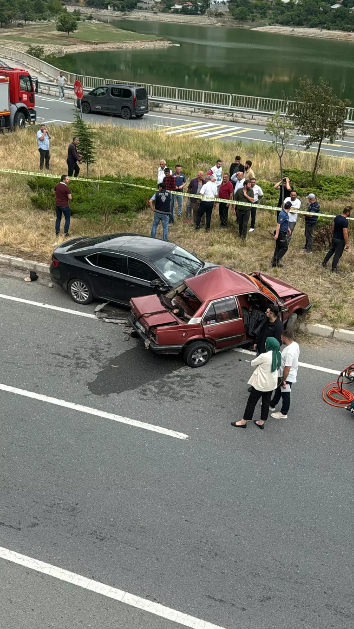 Gümüşhane\'de korkunç kaza: 2 ölü, 3 torun yaralı