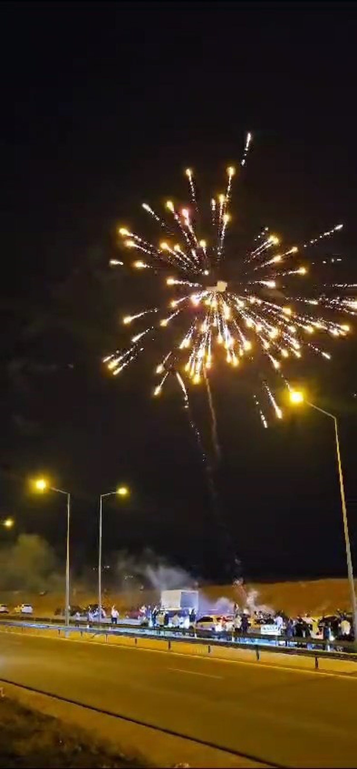 Siirt\'te Düğün Konvoyu Yolu Kapattı