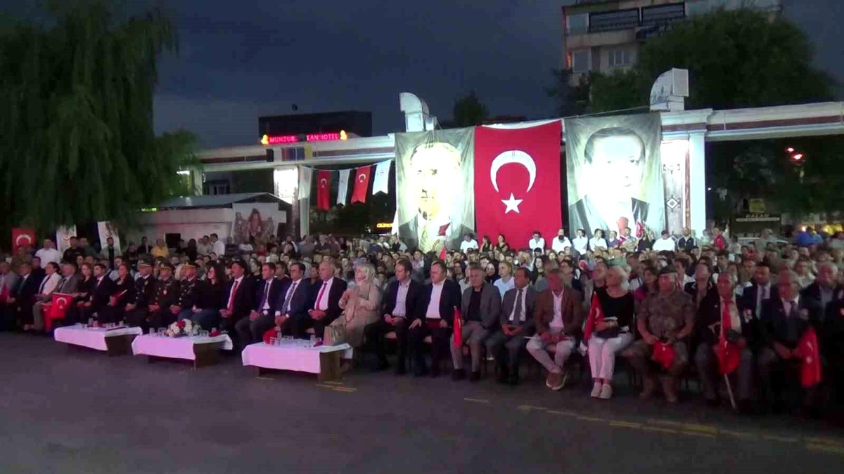 Tunceli\'de 15 Temmuz Demokrasi ve Milli Birlik Günü Programı Düzenlendi