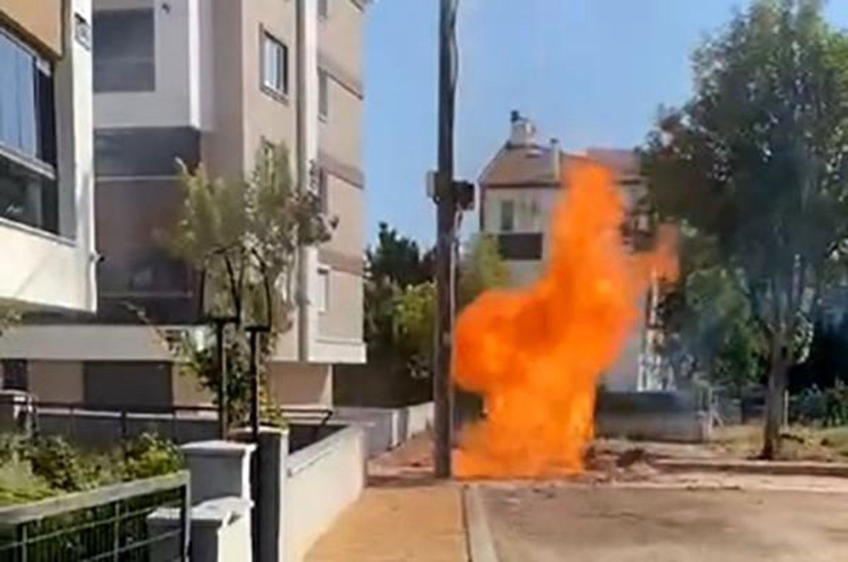 Eskişehir\'de Altyapı Çalışmaları Sırasında Doğal Gaz Hattı Alev Aldı