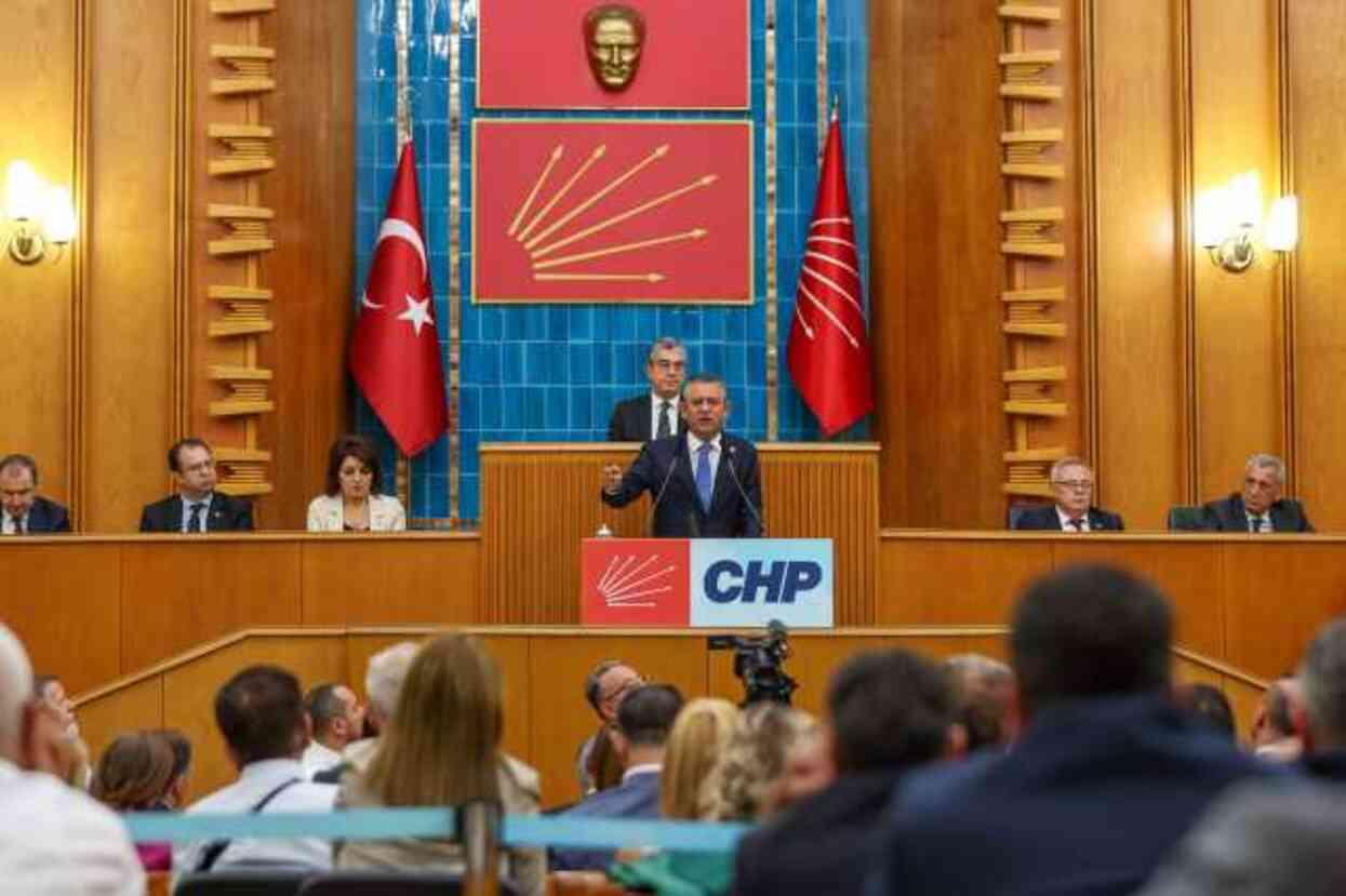 CHP lideri Özel'den hükümete sert tepki: Bunun adı zam değil, emekliye ihanettir