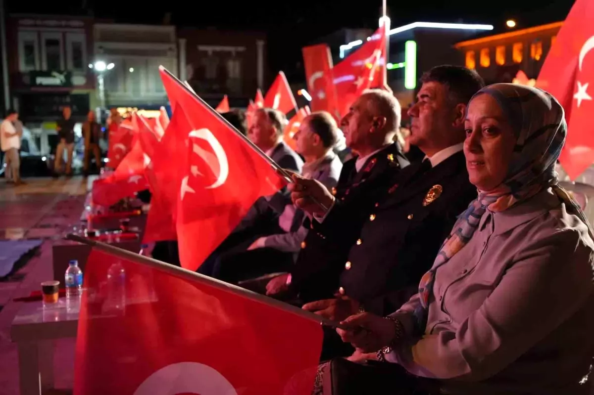 Edirne\'de 15 Temmuz Demokrasi ve Milli Birlik Günü Etkinlikleri Düzenlendi