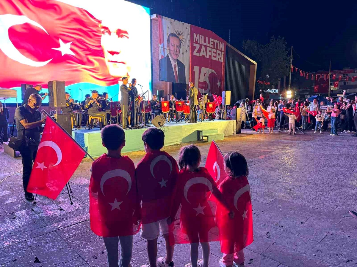 Erzincan\'da 15 Temmuz Demokrasi ve Milli Birlik Günü Etkinlikleri Düzenlendi