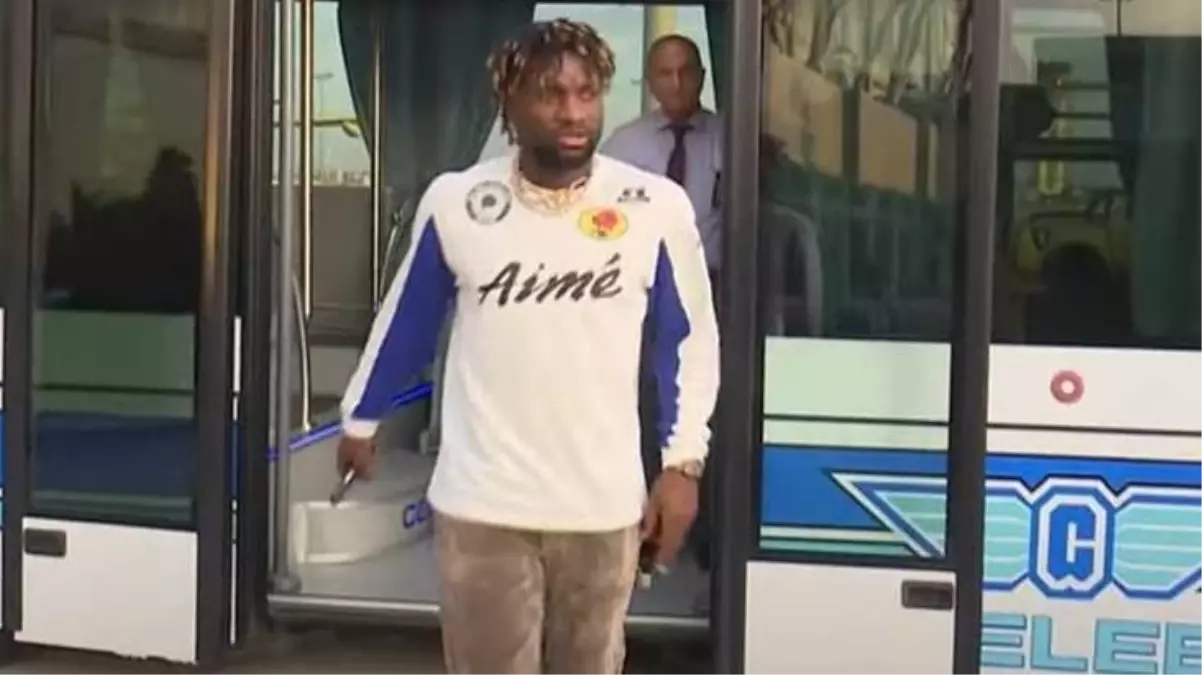 Fenerbahçe\'nin görüşmelere başladığı Allan Saint-Maximin, İstanbul\'a geldi