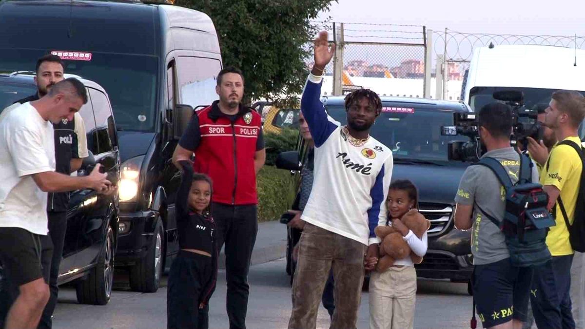 Fenerbahçe, Allan Saint-Maximin ile prensip anlaşmasına vardı