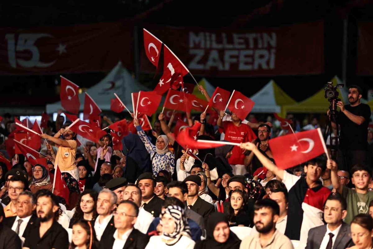 Gaziantep\'te 15 Temmuz Demokrasi ve Milli Birlik Günü Anma Programı Düzenlendi