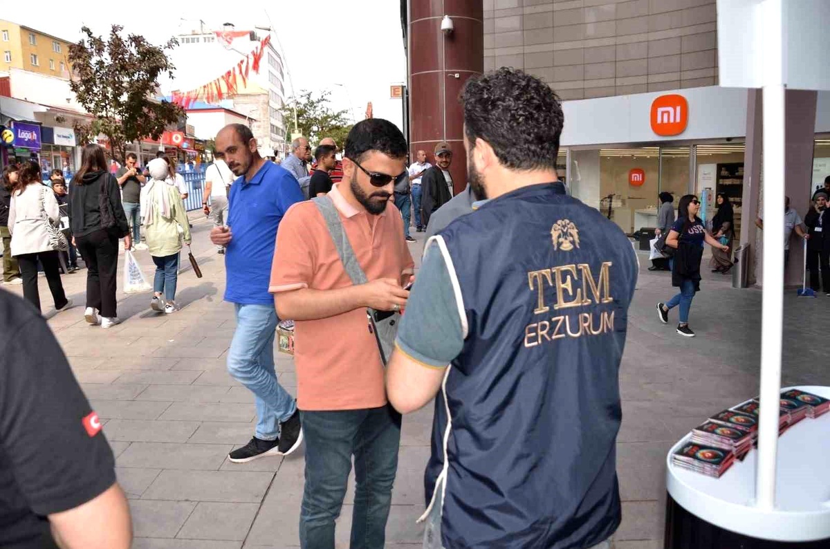 Erzurum\'da Terörle Mücadelede Bilgilendirme Standı Açıldı