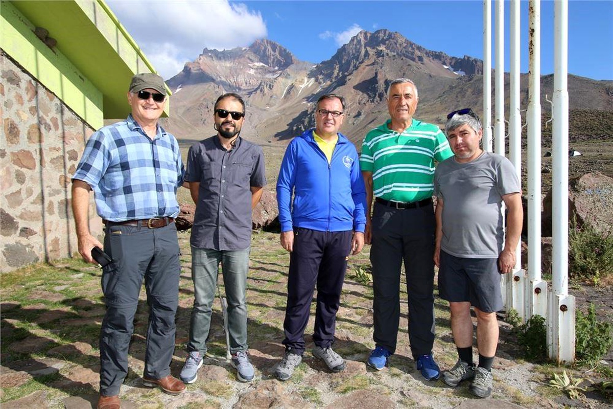 Hacılar Belediyesi, Sütdonduran Kampı ve Erciyes Zirve Tırmanışı Faaliyetini Duyurdu