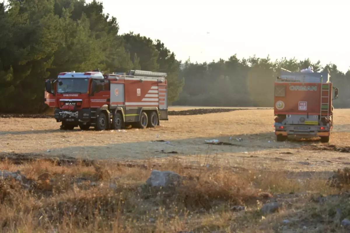 İzmir\'deki Yangına Müdahale 18. Saatte Devam Ediyor