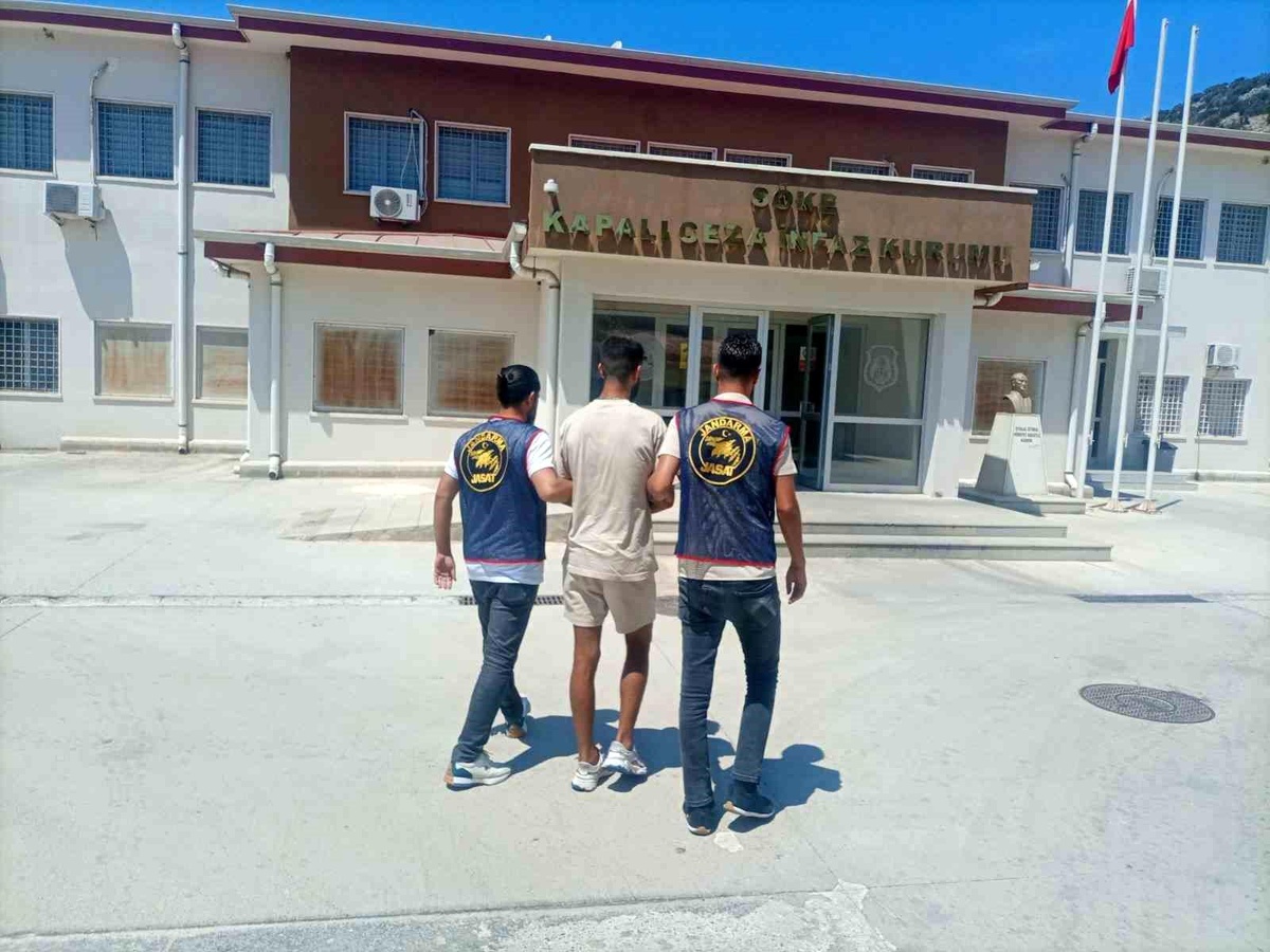 Kuşadası\'nda kasten öldürme suçundan aranan şüpheli yakalandı