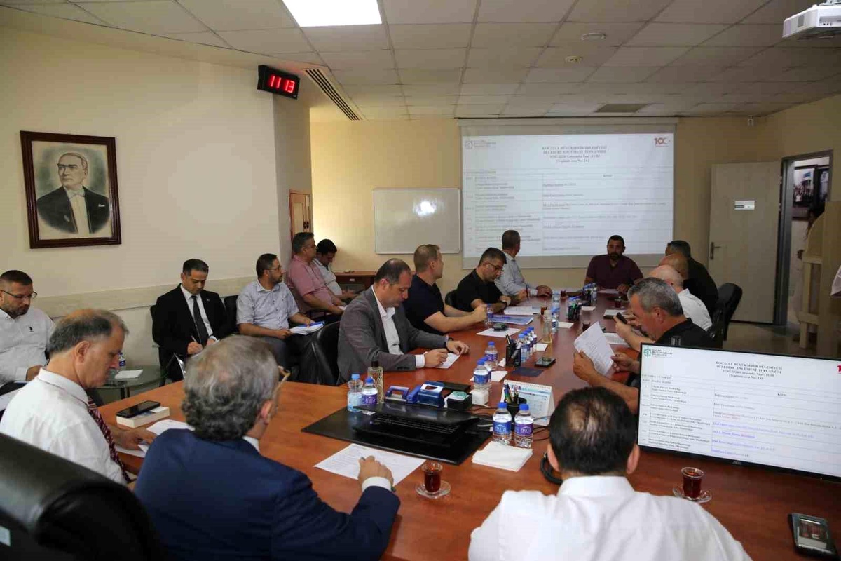 Kocaeli Büyükşehir Encümen Toplantısında Gürültü Kirliliğine İdari Para Cezası