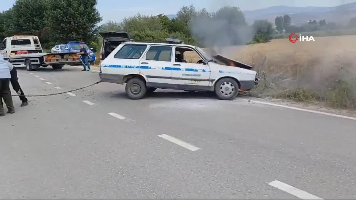 Kaza yapan otomobil alev aldı: 1 yaralı